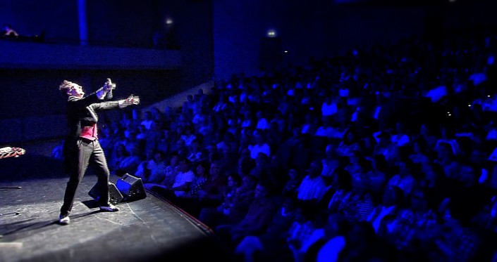 Dirk Scheffel begeistert Publikum Showeinlage mit Dirk Scheffel